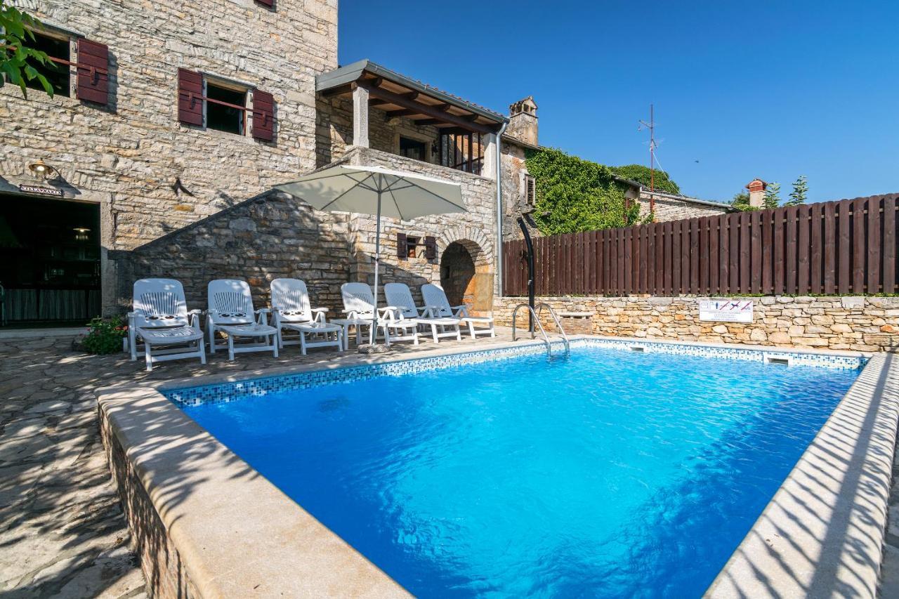 Villa Maria Oprtalj Esterno foto