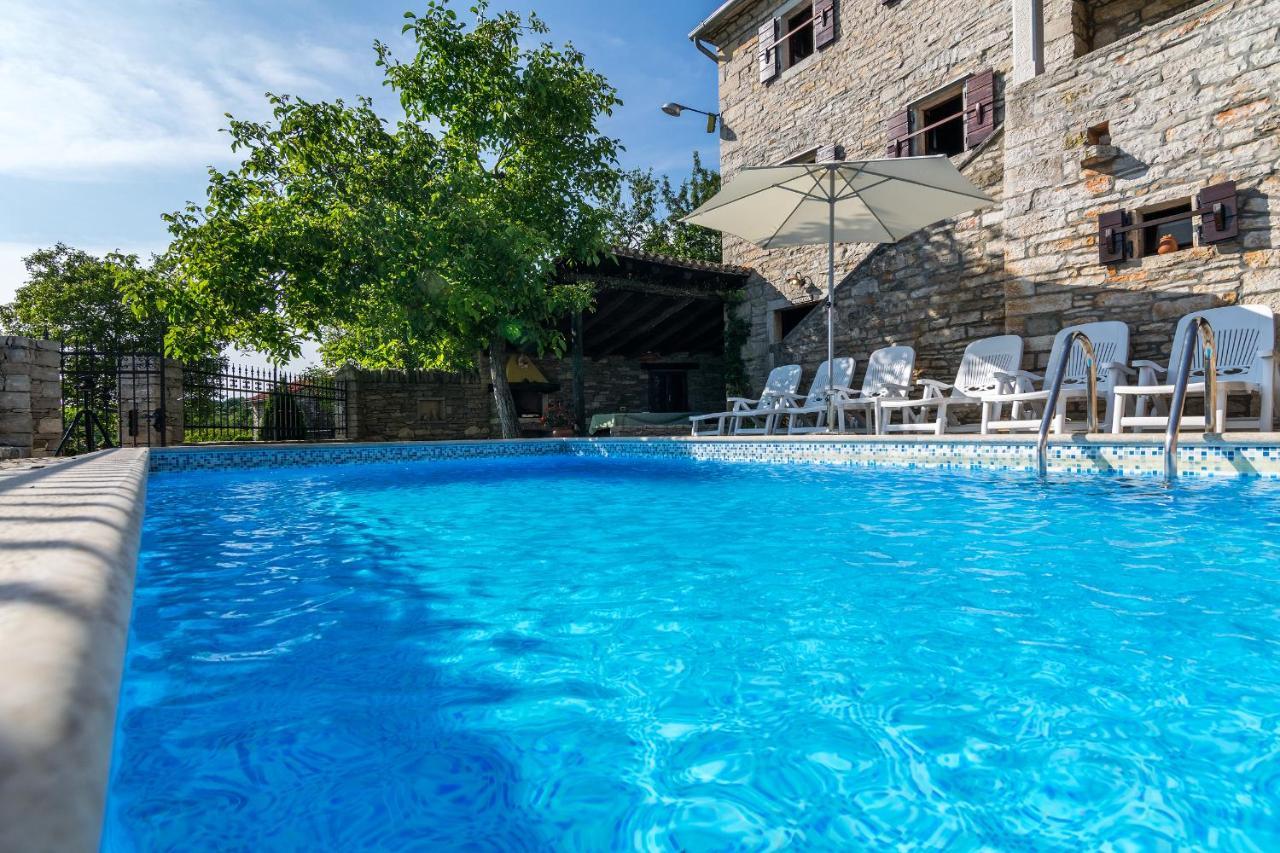 Villa Maria Oprtalj Esterno foto