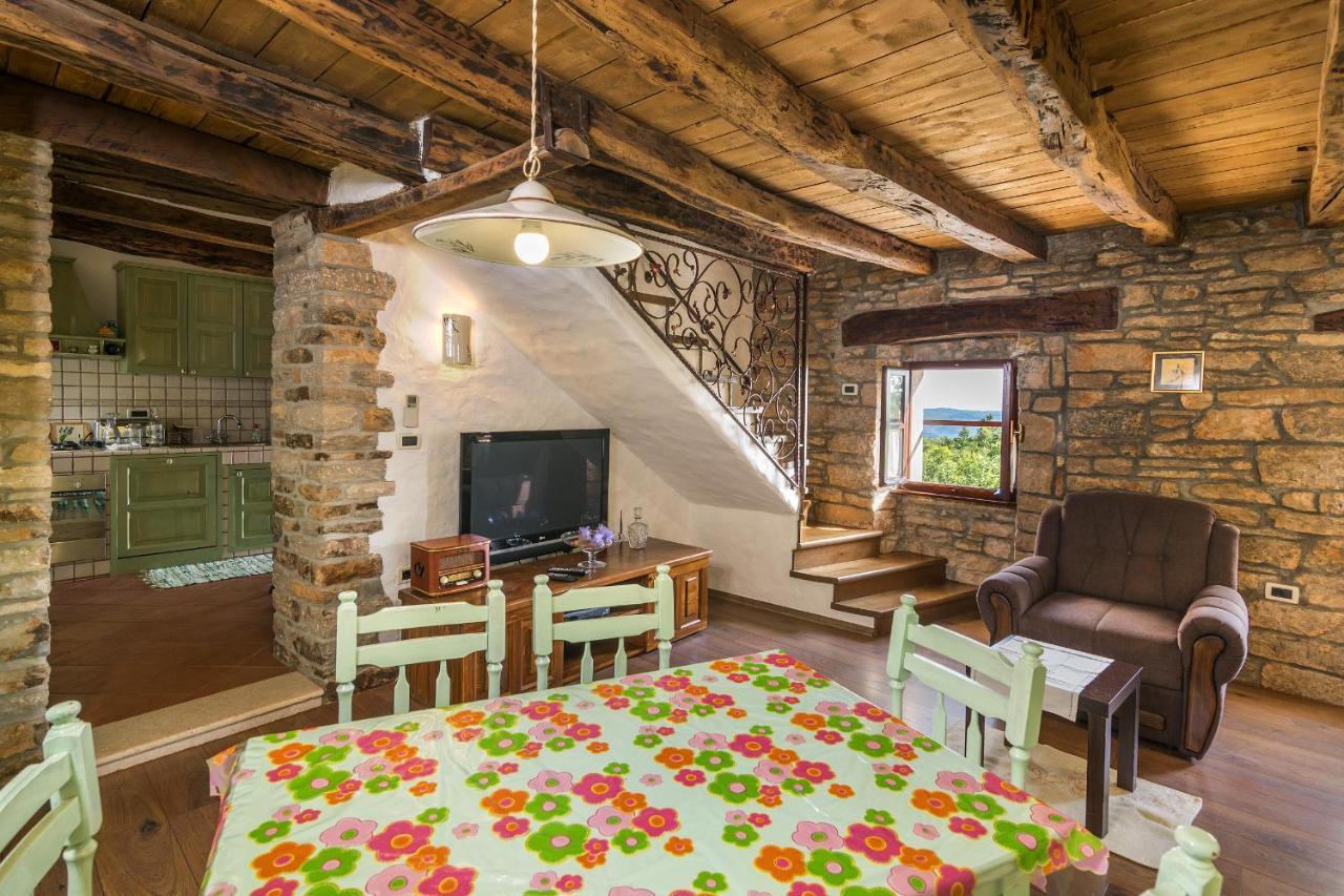 Villa Maria Oprtalj Esterno foto